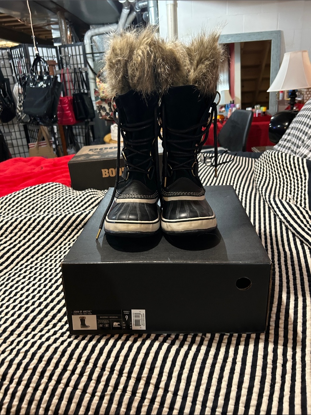 Women’s Black Winter Faux-Fur Snow Boots